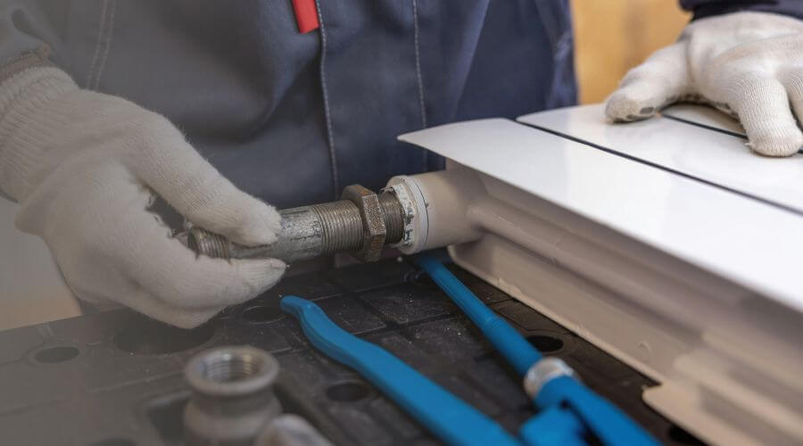 Professional water heater repair services in Franklin, IL